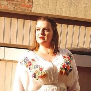 Meet your Posher, Yuliia